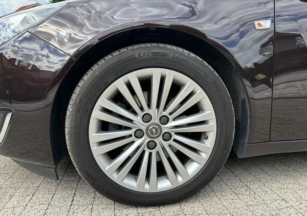 Opel Insignia cena 39900 przebieg: 176000, rok produkcji 2015 z Biskupiec małe 781